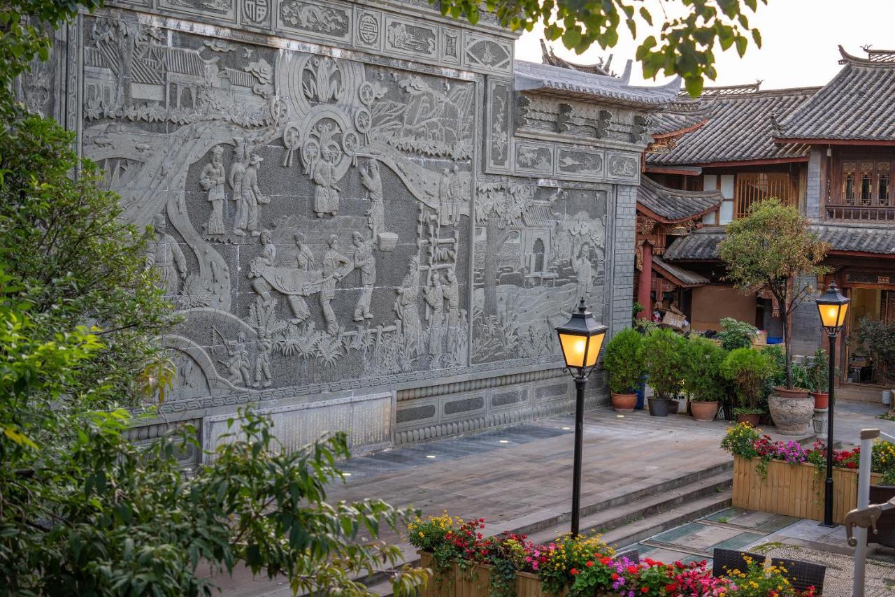 Doof Resort Hotel Lijiang  Exterior photo